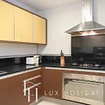 Lux The Grandeur Palm Garden View Suite