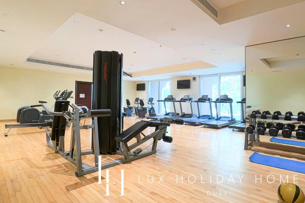 Lux The Grandeur Palm Garden View Apartment Dubai