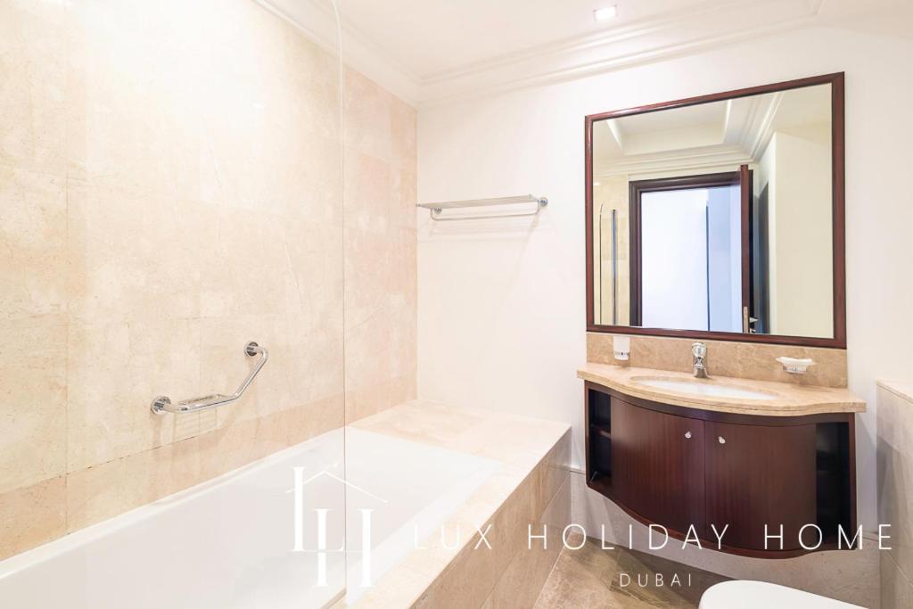 Apartment Lux The Grandeur Palm Garden View *